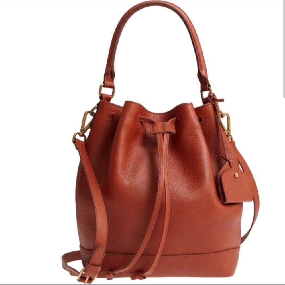 Madewell Lafayette Leather Bucket Bag